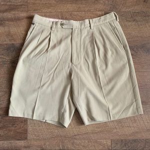 Tommy Bahama Casual Shorts Men’s 33